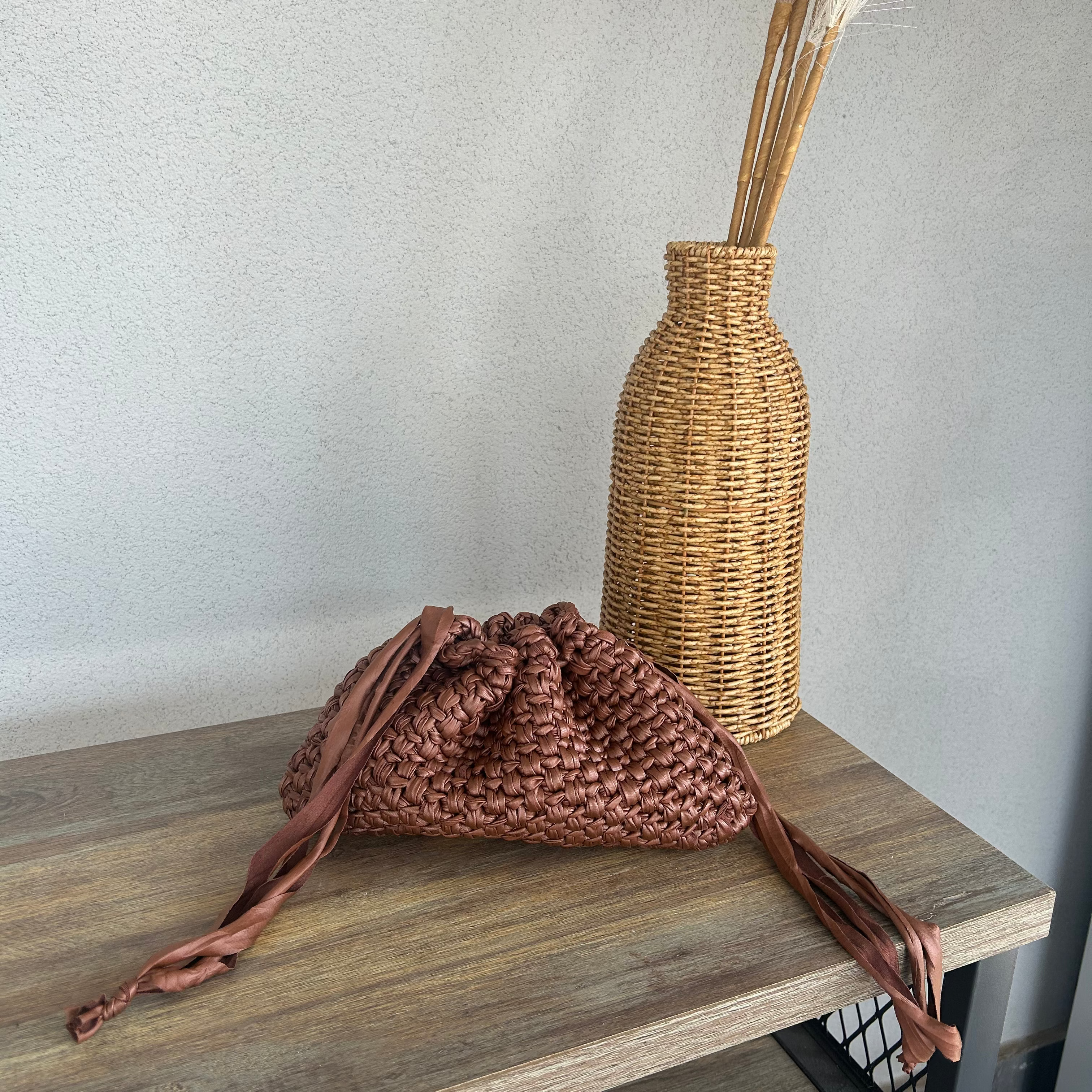 Pouch bag